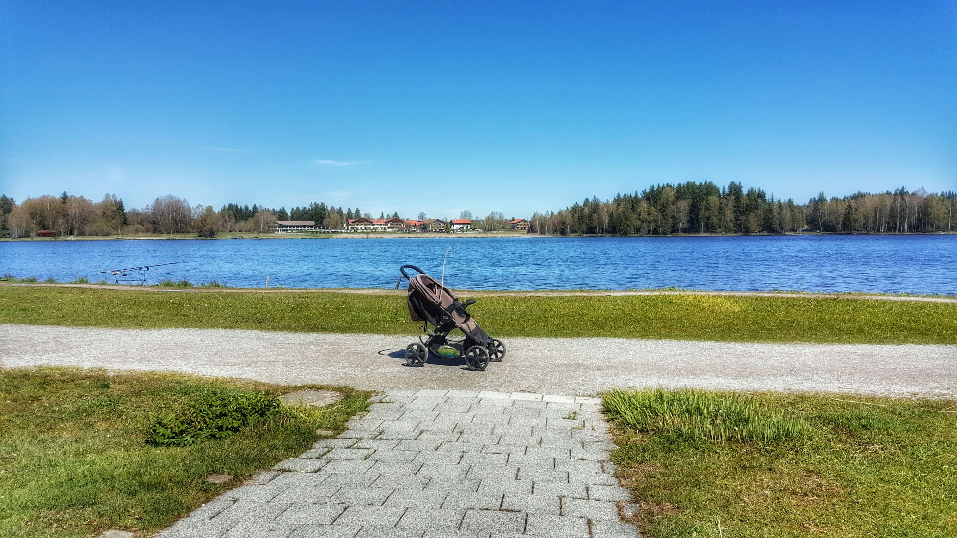 Wanderung mit Kinderwagen