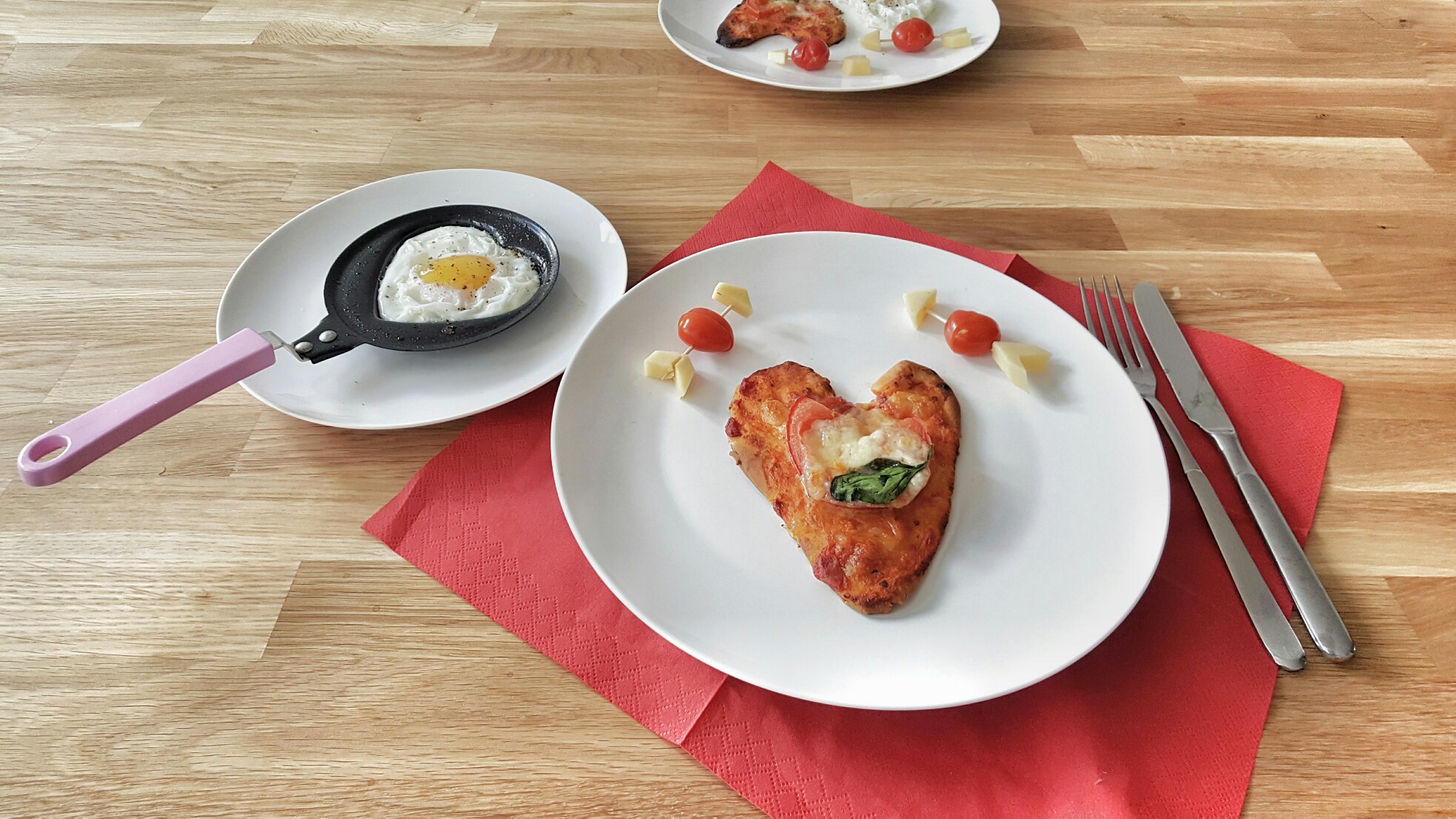 Schnelle Valentinstags-Snacks mit Herzen - Mama im Spagat