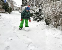 9 Monate Weilheim_Schneespaß